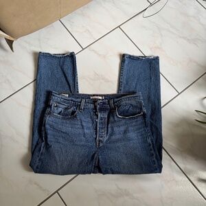 Levi Wedgie Straight Fit